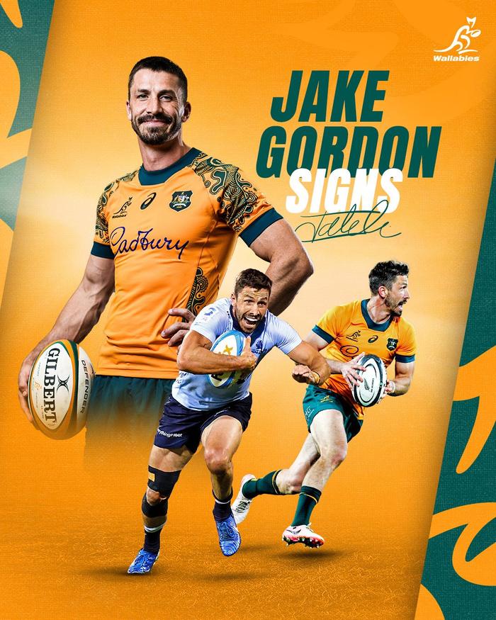 澳大利亚女子橄榄球队捧得冠军