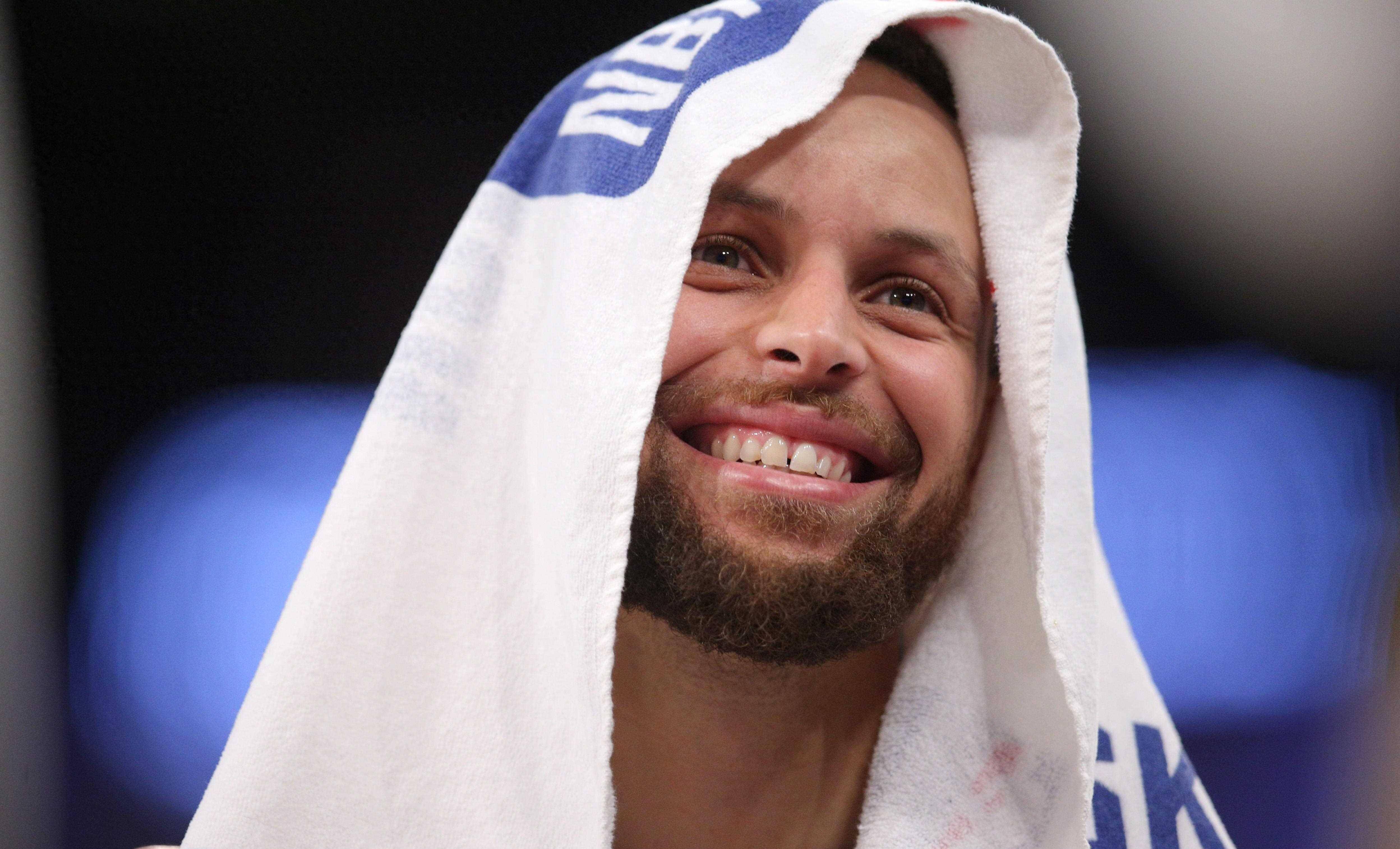 关于Ning迎来十二赛季高光表现，勇士球迷沸腾！的信息